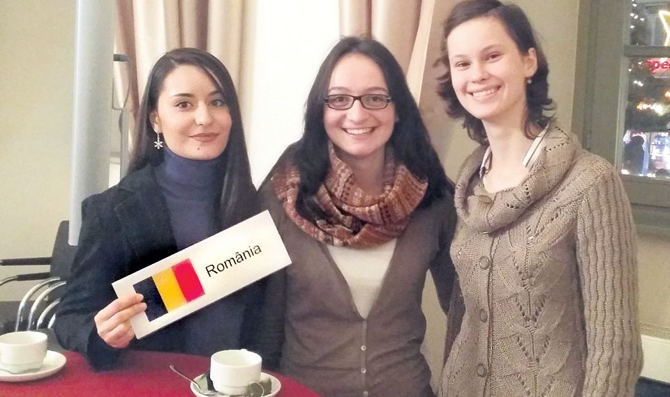 Smaranda, Ioana și Letiția, studentele de la Universitatea Heidelberg, mândre că sunt românce
